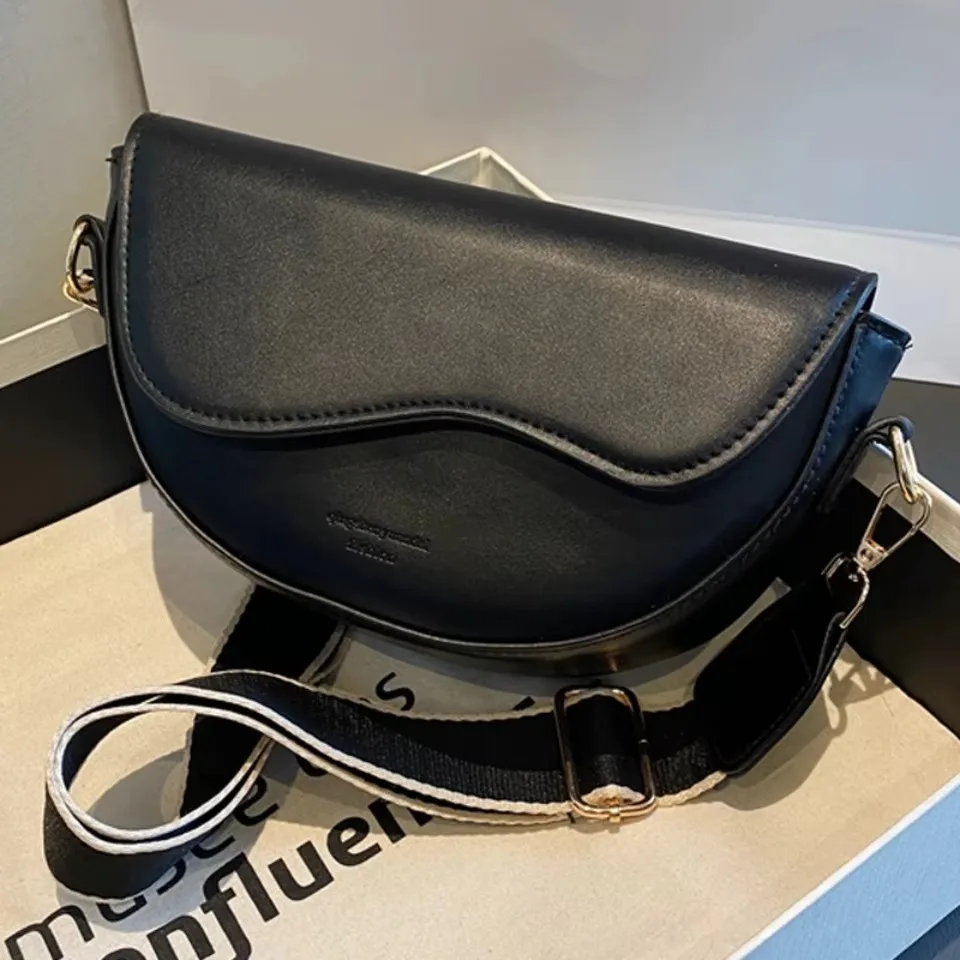 Fashion Print Large Capacity Soft Leather Luxury Handbag
