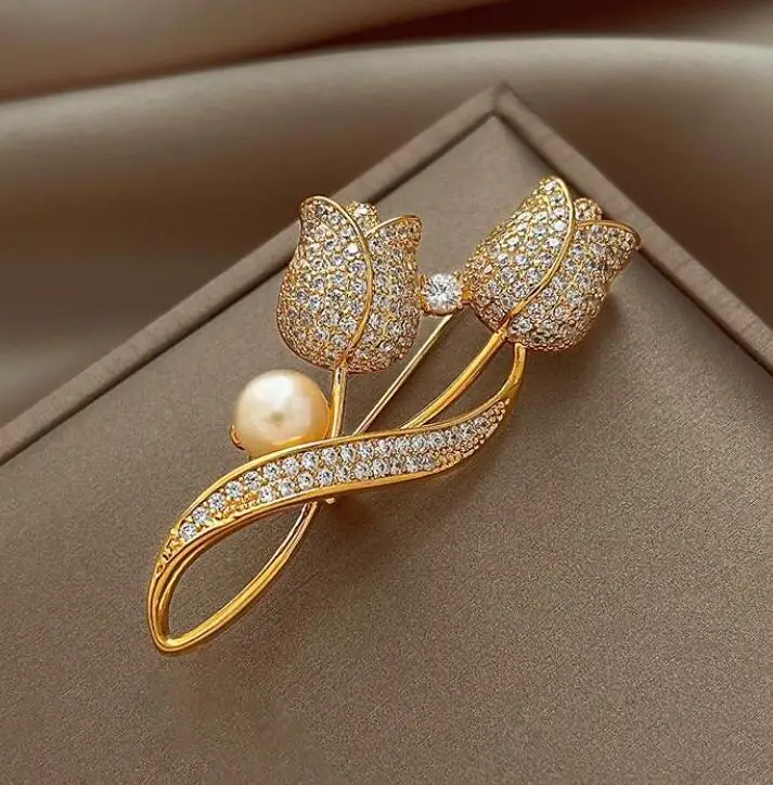 1PC Women Elegant Tulip Flower Brooch