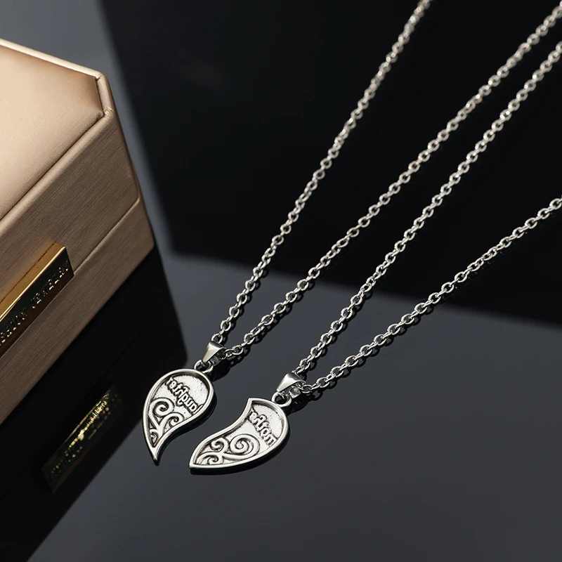 2pcs Antique Silver-plated Necklace for Daughter 2pcs Antique Silver-plated Necklace for Daughter