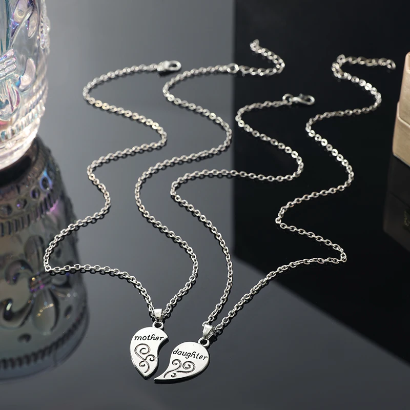 2pcs Antique Silver-plated Necklace for Daughter 2pcs Antique Silver-plated Necklace for Daughter