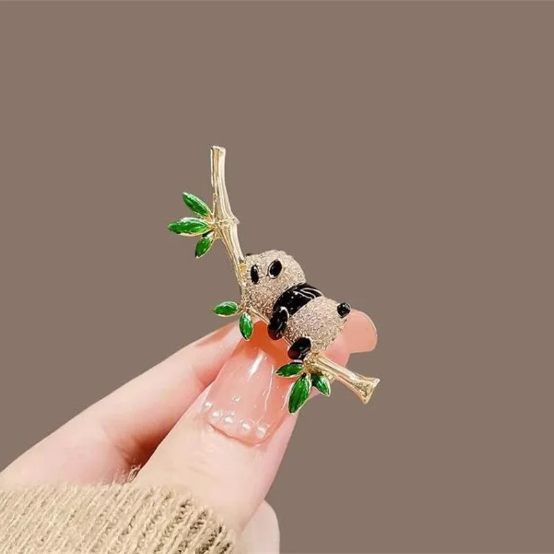 Korean Full Rhinestone Rose Pearl Brooches for Women