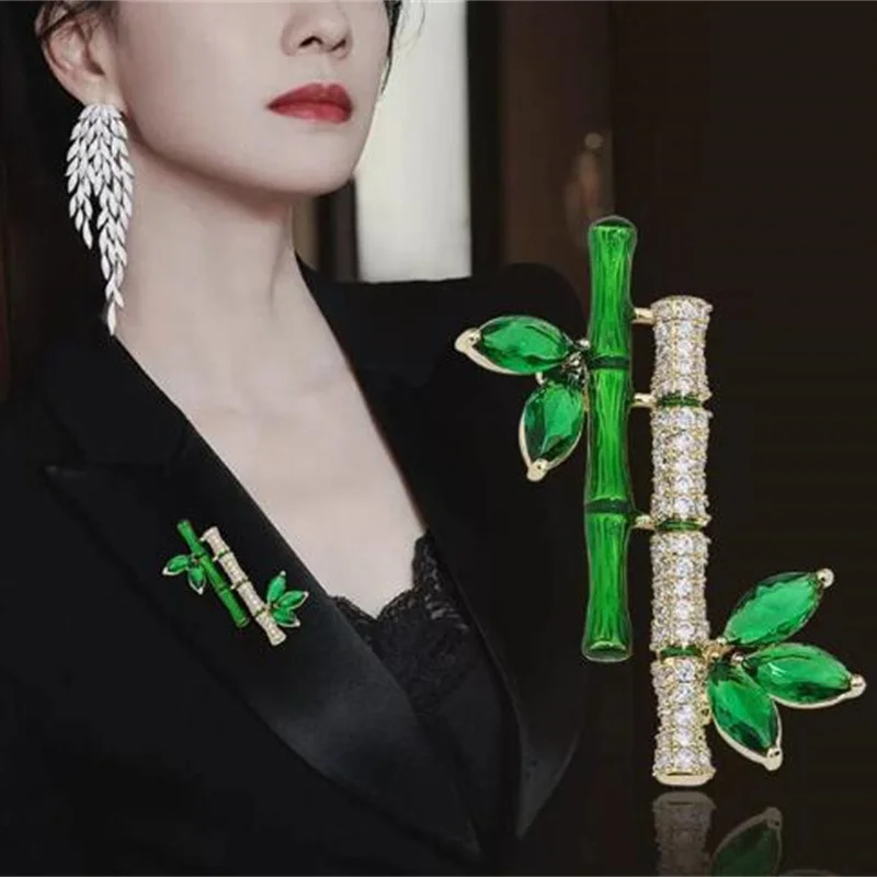 Korean Full Rhinestone Rose Pearl Brooches for Women