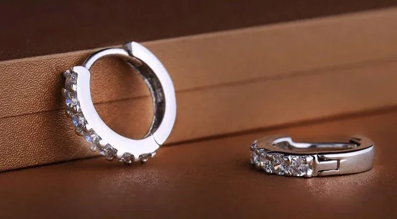 10mm luxury Zircon Hoop Earrings for Grils 10mm luxury Zircon Hoop Earrings for Grils