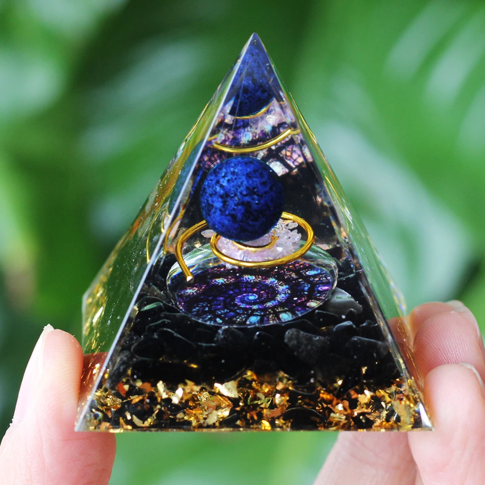 Energy Generator Orgone Pyramid Natural stone amethyst crystal