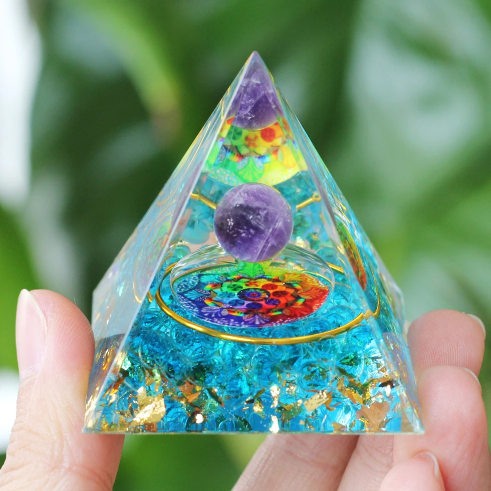 Energy Generator Orgone Pyramid Natural stone amethyst crystal