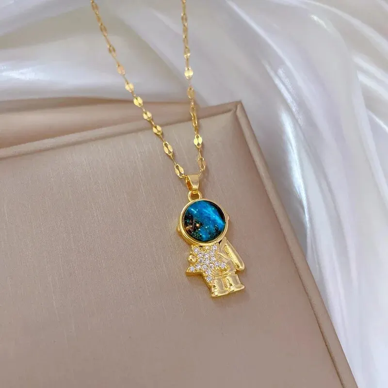 Light Luxury Titanium Steel Star Series Necklace for Women
