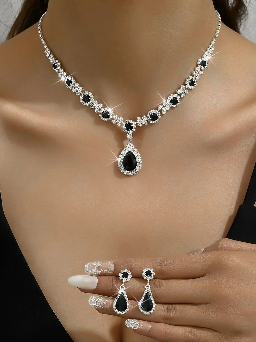 3 pieces crystal droplet necklace earrings set